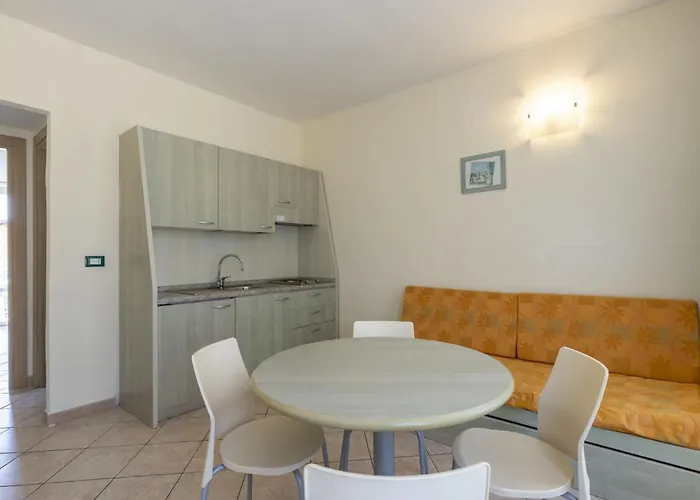 דירה Borgoverde-5 By Interhome